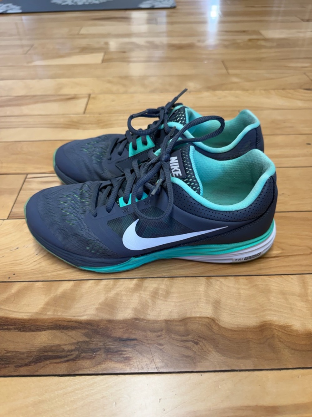 NIKE TRI FUSION RUN RUNNING SHOES - Picture 4 of 6